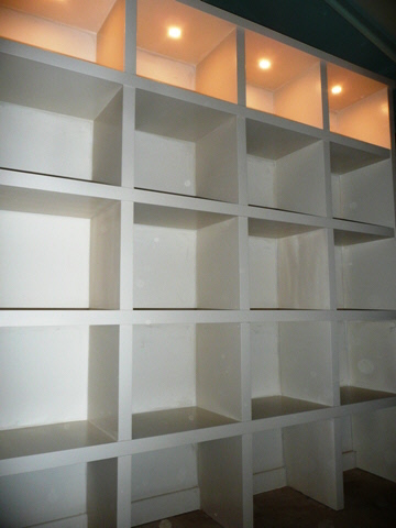 London design shelves